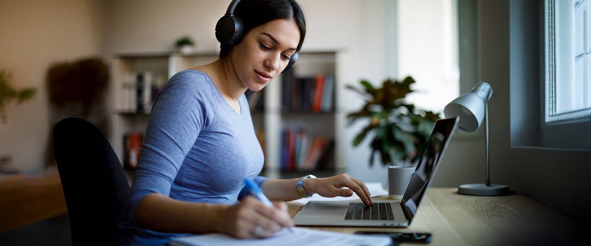 SAT Prep Banner – Xocratic Student preparing for SAT with Xocratic coaching